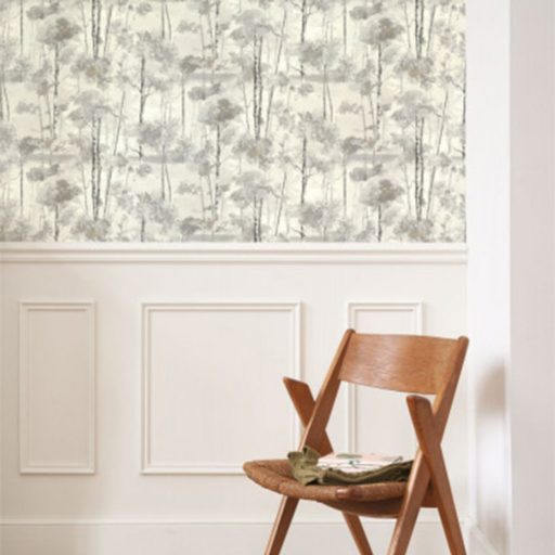 Sudár nyírfatörzsek foltszerű lombozattal skandináv természeti motívum fehér szürke fekete és aranysárga tónus tapéta