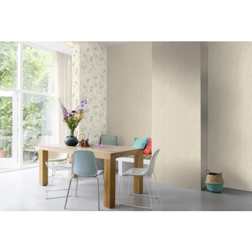 Egyedi darab! Vonzó és esztétikus levélmintázat törtfehér szürke és szórt arany tónus finom csillogású mintarészletek tapéta