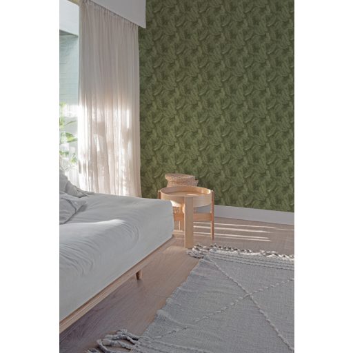 Sejtelmes gondolatébresztő nagyformátumú trópusi levelek mintája zöld sötétzöld és fekete tónus tapéta