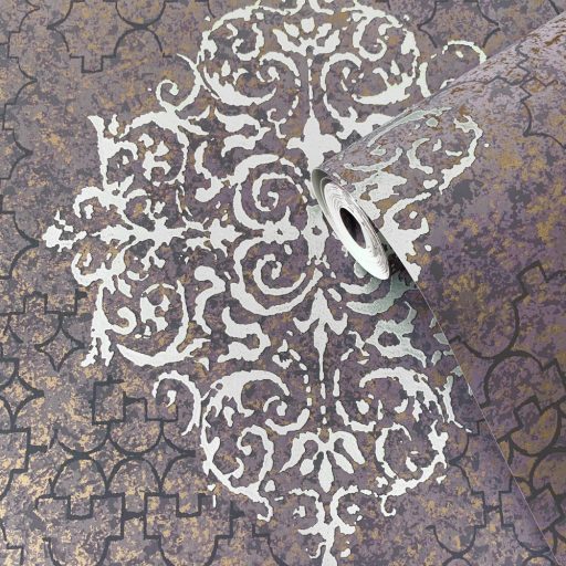 Fenséges fényűző és részletgazdag damaszt motívum bíborlila antracit lila arany és fémes ezüst tónus csillogó mintarészletek tapéta