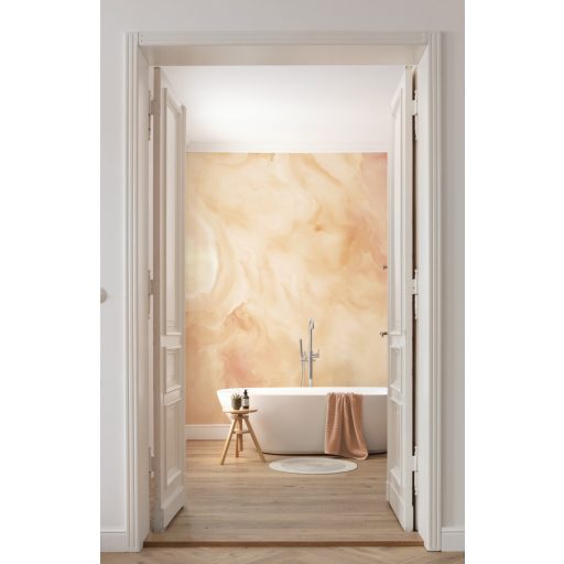 Cukorfalat barackízben! Akvarell hatású összeolvadó színek felhőszerű mintája lágy barack halvány krém és rózsaszín tónus falpanel