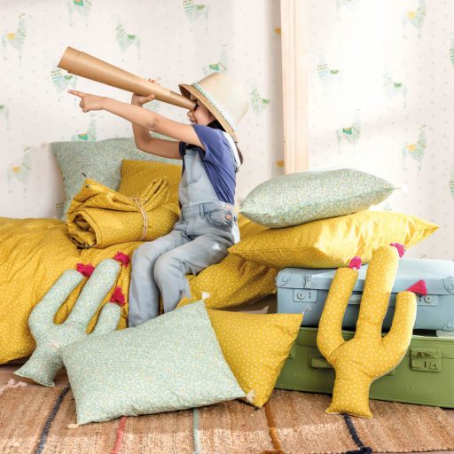  Gyerekszobai natur kis madarak virágok menta jáde mustársárga krémfehér dekoranyag