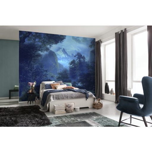 A holdfényes éj fantasztikus kékjei erdős hegyvidéki tájon éjkék fehér zöld kék és fekete tónusok falpanel/digitális nyomat