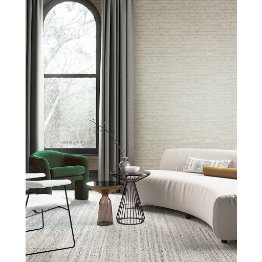 Egyedi szabálytalan csíkokkal megtört repedezett anyagminta krémszürke szürkésbézs és ezüst tónus fémes hatás tapéta